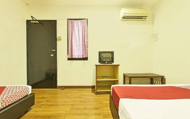 OYO 90727 Hotel Mini Indah