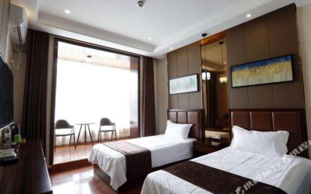 Ruibo·yun hotel(Suning railway station store)