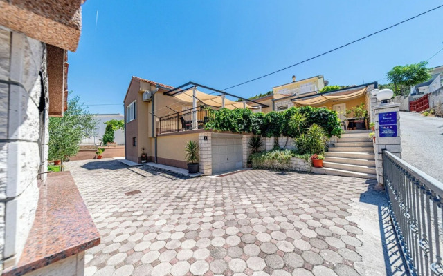 Villa Viki Apartman 2