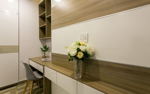 The Milky Way River Gate Apartment
