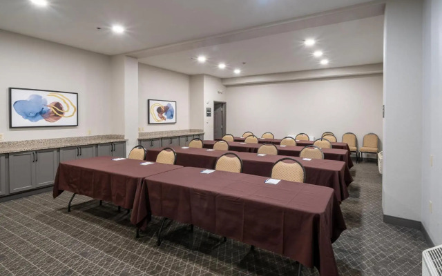 Candlewood Suites Deer Park TX by IHG
