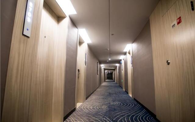 Echarm Hotel Lujiang Zhouyu Avenue
