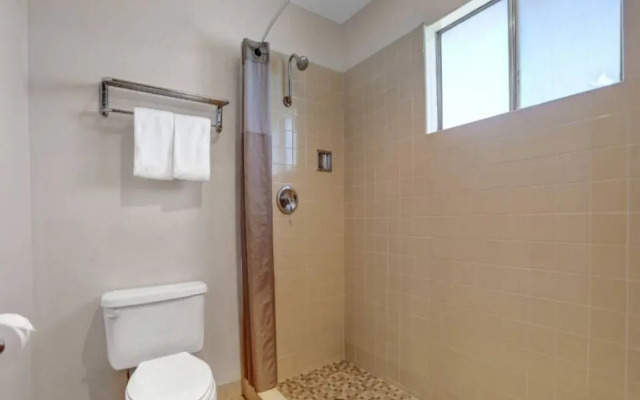 Motel 6 Fort Bragg, CA