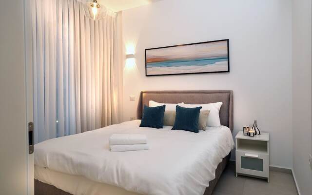Hi - Yam SeaView Apartments & Suites