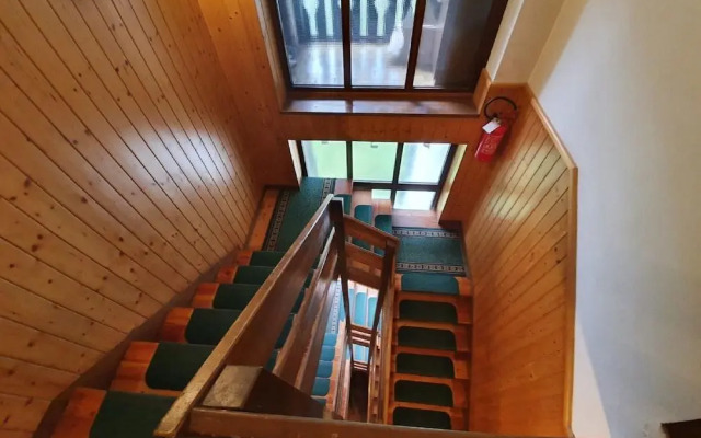 Locazione Turistica Des Alpes-13