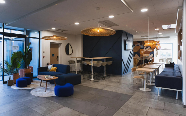 Kyriad ECO - Clermont Ferrand Estaing