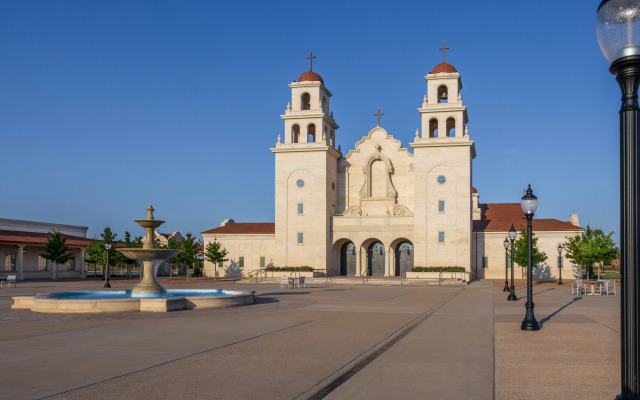 Holiday Inn Exp Stes South by IHG