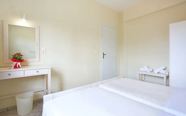 Konstantia Apartment- relax in beachfront