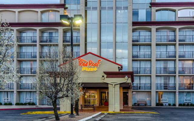 Red Roof Inn PLUS+ Wichita East