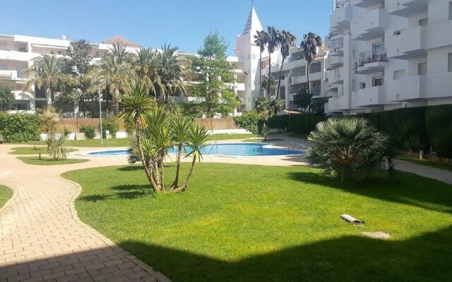 RNET - Royal Marine II Roses