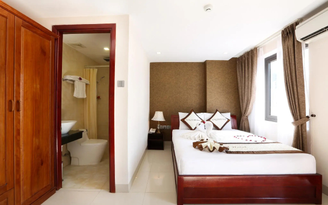 Kingdom Hotel