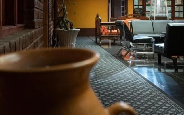 Tonito Hotel
