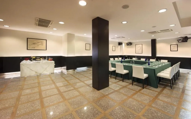 Sardegna Hotel, Suites & Restaurant