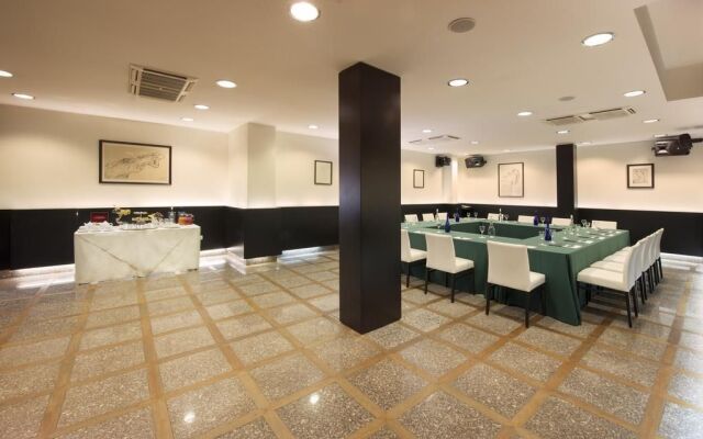 Sardegna Hotel, Suites & Restaurant