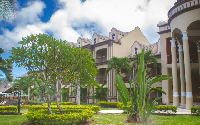 Sunset Reef Resort & Spa