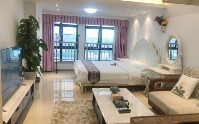 Candy Movie Theme Apartment – Guest Rooms – Dongguan