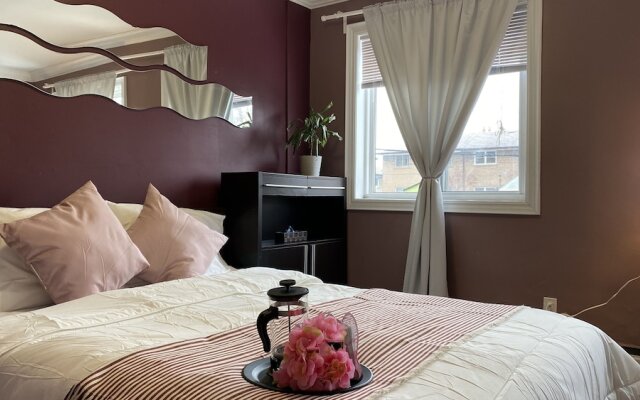 Kashaneh Guest House - 27 Greenbriar