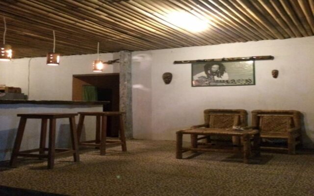 Coral Voice1 Homestay & Bar