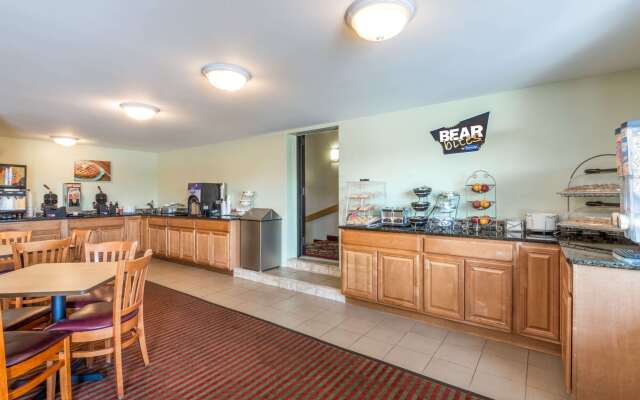 Days Inn by Wyndham Middletown/Newport Area