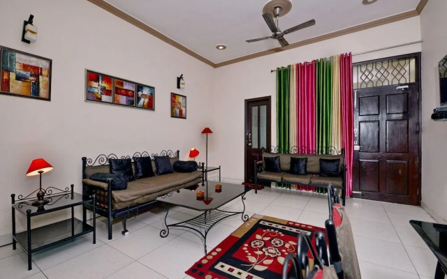 OYO 16928 Home Pool Side 2BHK Chakrata Road
