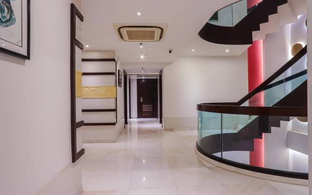Hotel Godwin Deluxe