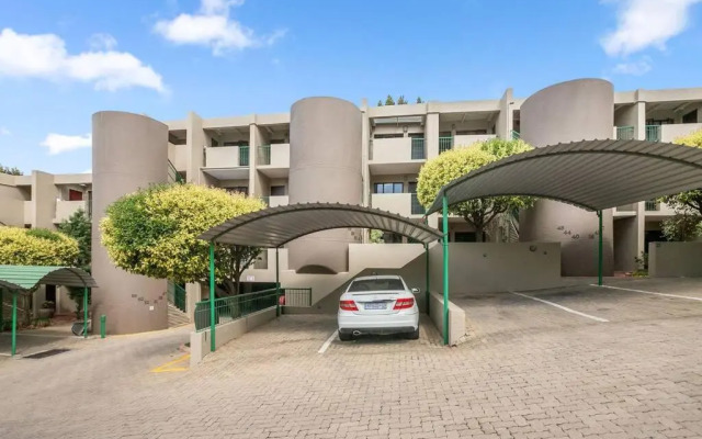 Antibes in West Road South Sandton Apartment