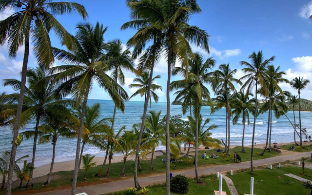 Turtle Lagoon Beach