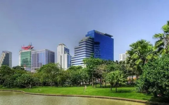 V Residence Serviced Apartment