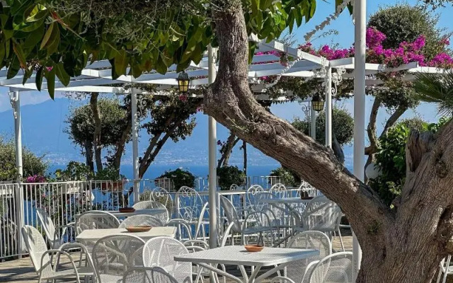 Villaggio Villa Lubrense
