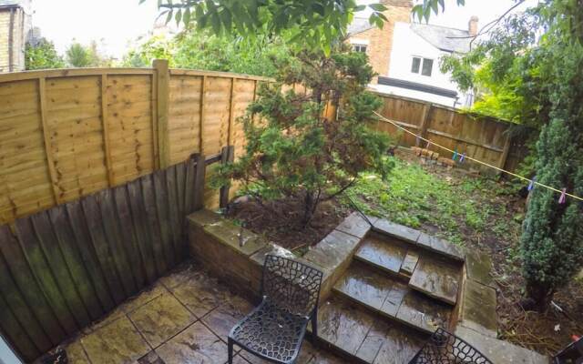 Hollybush Row Rooms