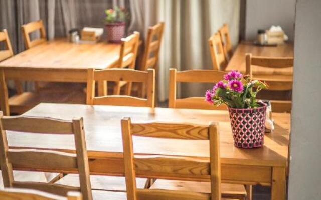 B&B 4.Couples & 4.Friends Hostel