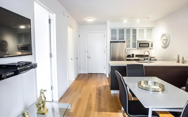 NY Away - Central Park UWS 2-Bedroom - 14D