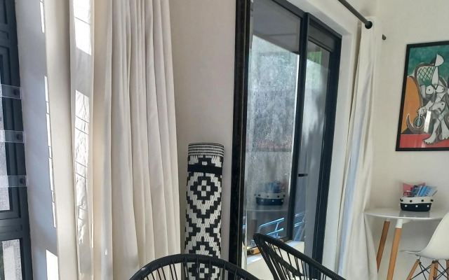 Yellow Door Hermanus