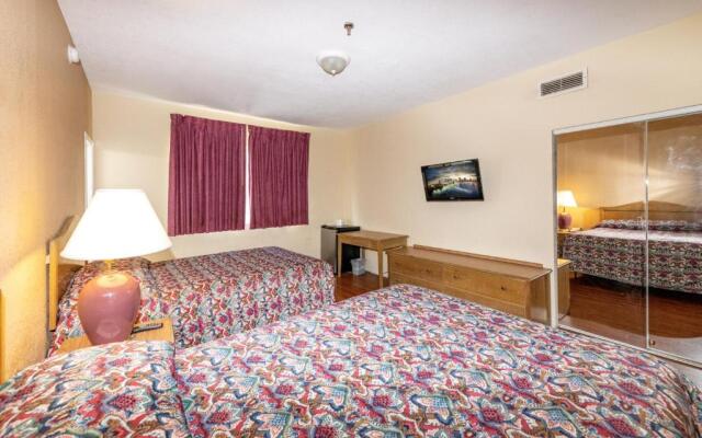 Parisian Hotel South Beach