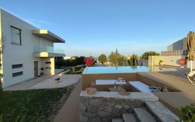 Home21-elegant Spacious Villa-5 min From the Beach