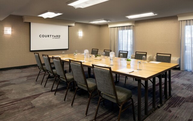 Courtyard San Francisco Airport