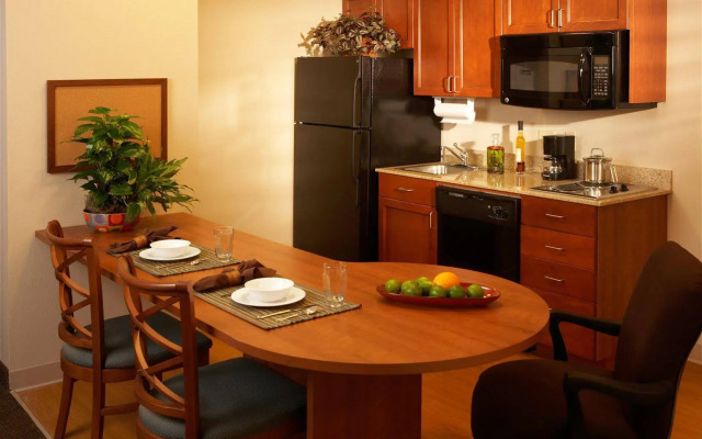 Candlewood Suites League City by IHG