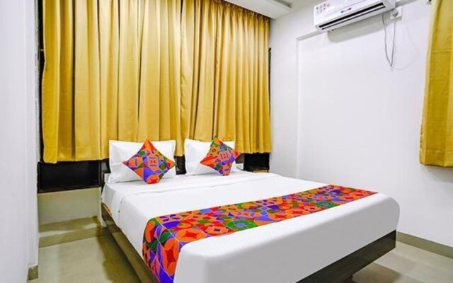 Fabhotel Woods Regency