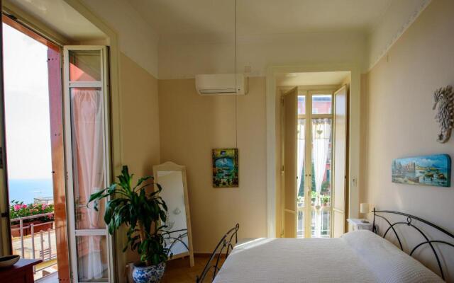 Large Apartment in the Heart of Chiaia