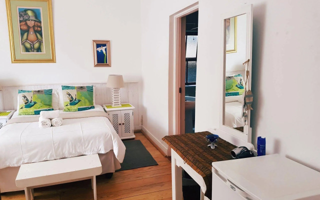 Flametree Guesthouse