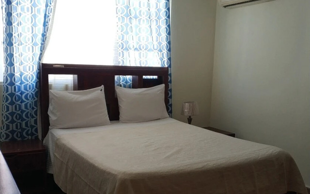 Yara Beach Mar De Corales 2