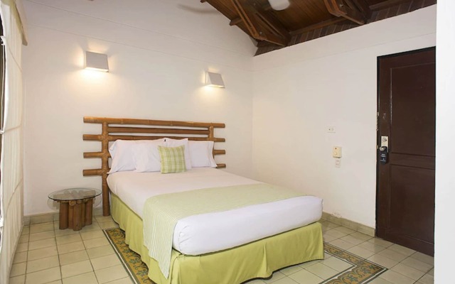Hotel On Vacation Girardot Resort