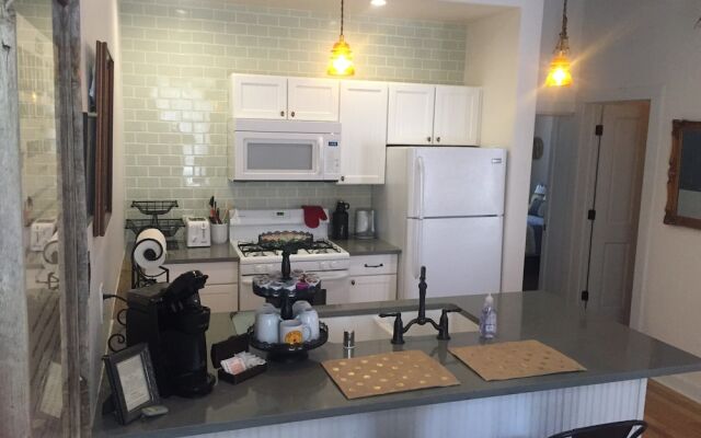 Painted Lady Bed & Brew