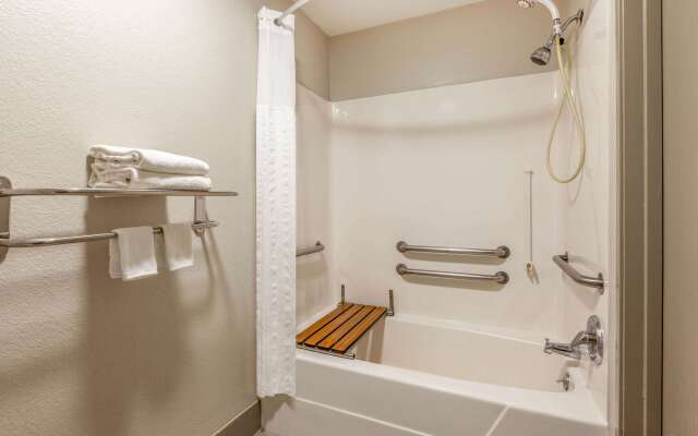 Days Inn by Wyndham Sturtevant / Racine / Mount Pleasant