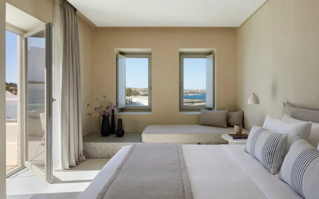Parocks Luxury Hotel & Spa