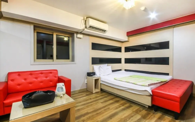 Jinju Nabi Self Check-in Motel