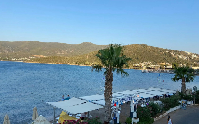 Omar Hotel & Suites