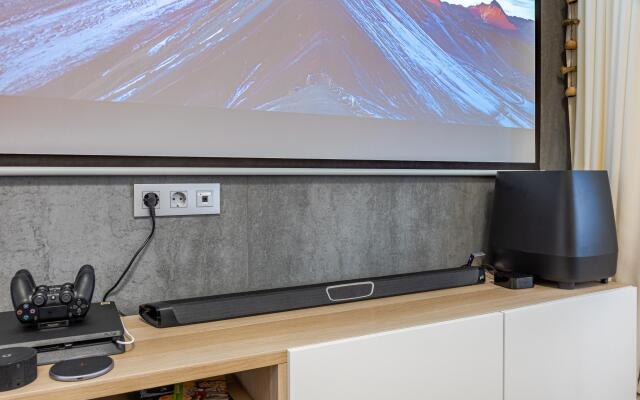 Smart Host on Novy Arbat Street 15