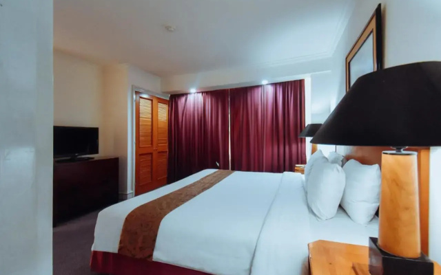 Surabaya Suites Hotel