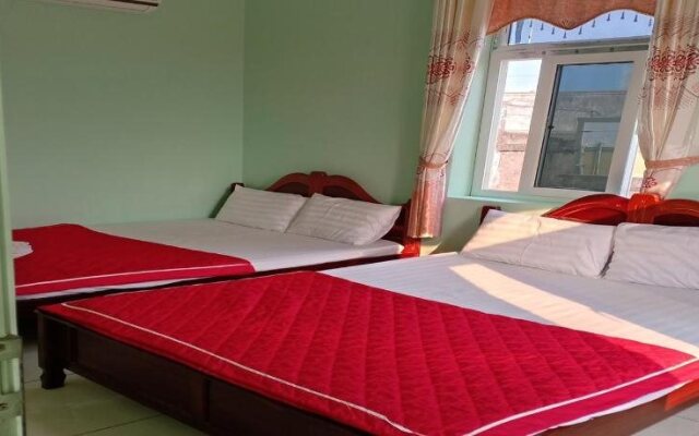Ly Tri Motel
